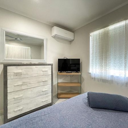 Beach House On Burrum- Close To Beach- 3Br- Wifi-Foxtel วูดเกท ภายนอก รูปภาพ