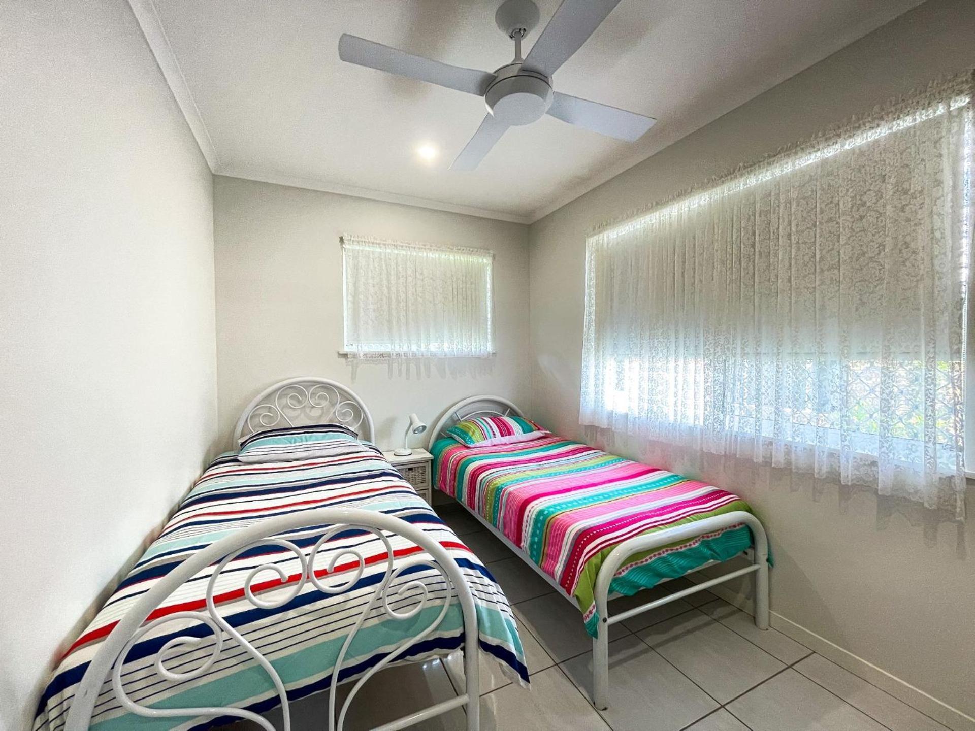 Beach House On Burrum- Close To Beach- 3Br- Wifi-Foxtel วูดเกท ภายนอก รูปภาพ