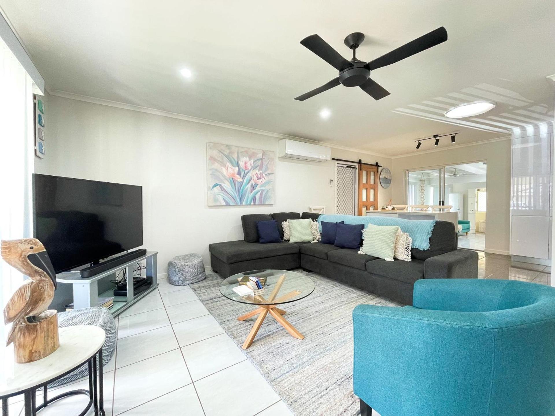 Beach House On Burrum- Close To Beach- 3Br- Wifi-Foxtel วูดเกท ภายนอก รูปภาพ