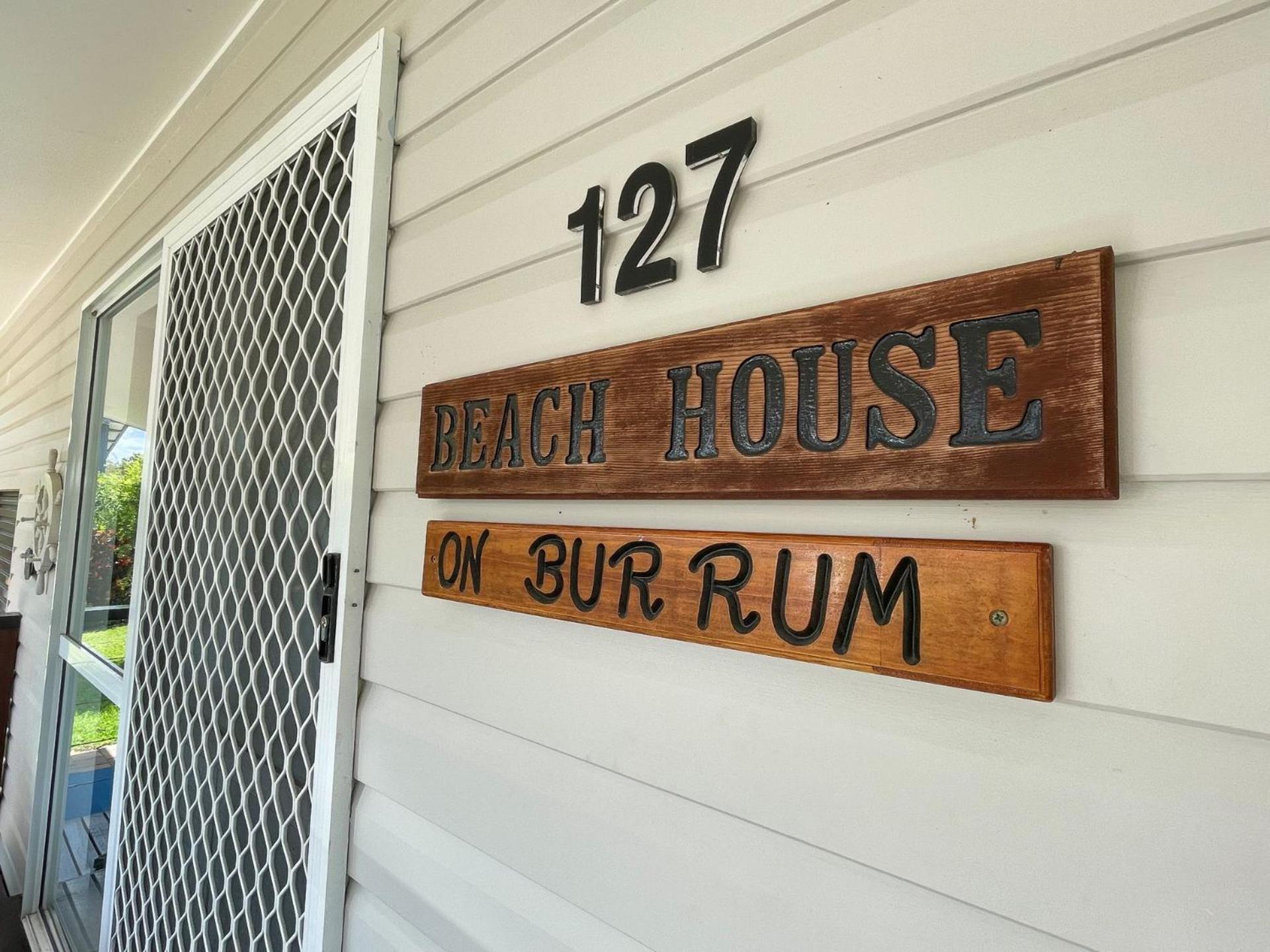 Beach House On Burrum- Close To Beach- 3Br- Wifi-Foxtel วูดเกท ภายนอก รูปภาพ