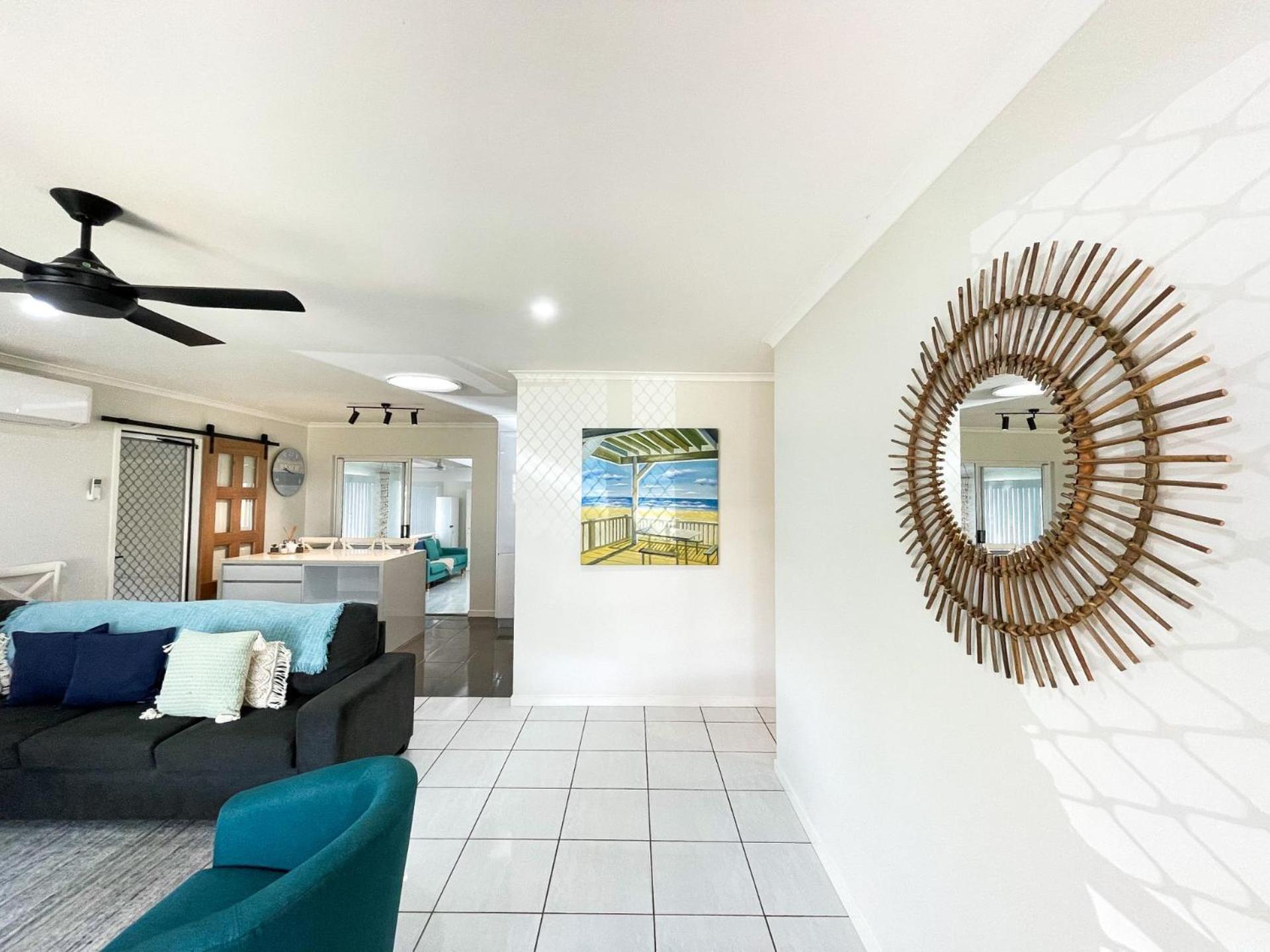 Beach House On Burrum- Close To Beach- 3Br- Wifi-Foxtel วูดเกท ภายนอก รูปภาพ